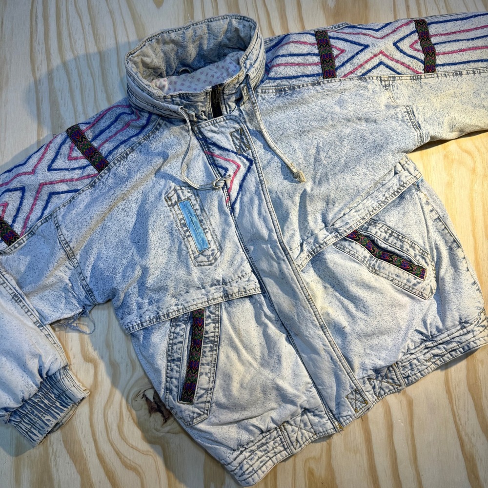 Lemars Women's Vintage Aztec Acid Wash Denim Floral Lined Bomber Jacket Size M